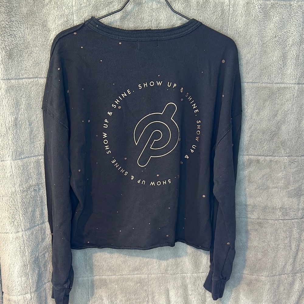 Peloton Black Cropped 100% Cotton Sweatshirt with Rose Gold Accents - Picture 4 of 6